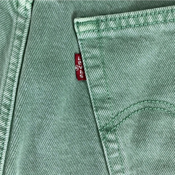 Levi's 501 Original Denim Button-Fly Jean Shorts Size 32 Green Raw Hem Cut-Off - Picture 4 of 13